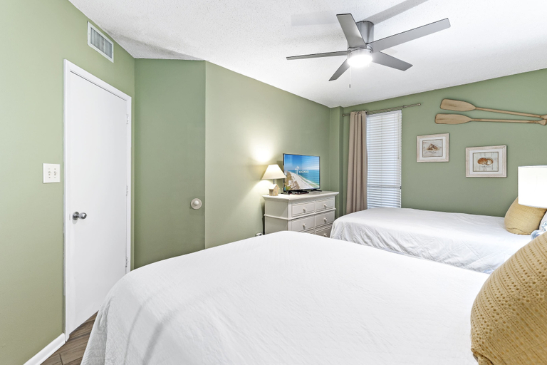 Bedroom 2, Summer House Beachfront Condos, Baldwin