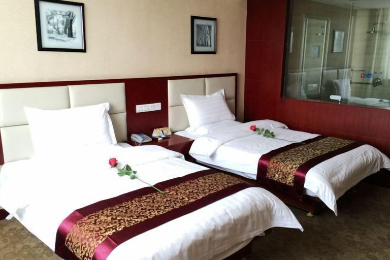 Bedroom 3, RONGDE (Hohhot Drum Tower, Jiangjun Yashu Metro Station), Hohhot