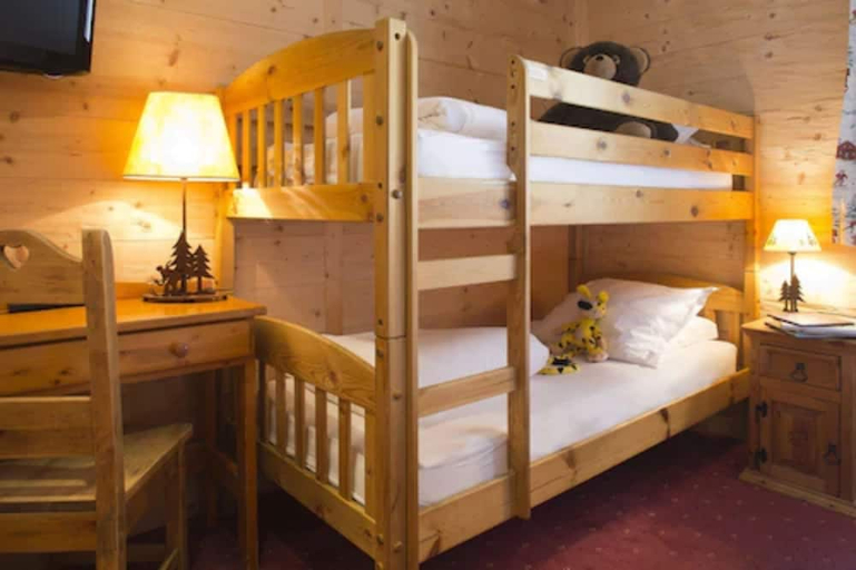 Bedroom 2, Hôtel Beaulieu, Haute-Savoie