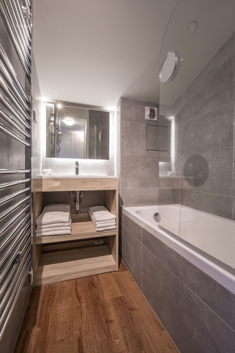 Bathroom 3, Residence La Duit, Savoie
