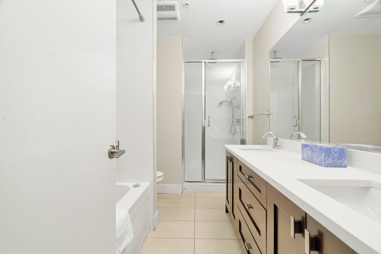 Bathroom 3, Embrace Serenity Luxe 2BR Suite, Fraser Valley