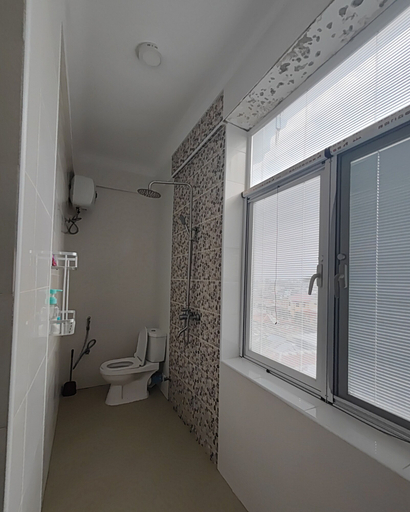 Bathroom 3, Ayaa Apartments, Mjini