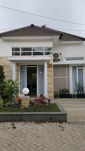 RZ Villa 1, Malang