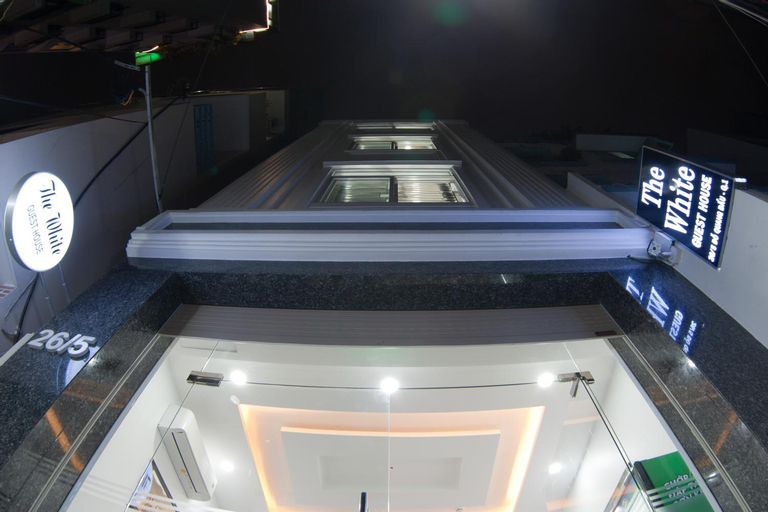 Others 5, The white guest house, District 1