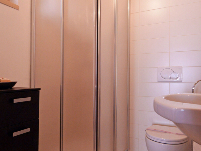 Bathroom 3, Modern Villa With Swimming Pool, Medulin