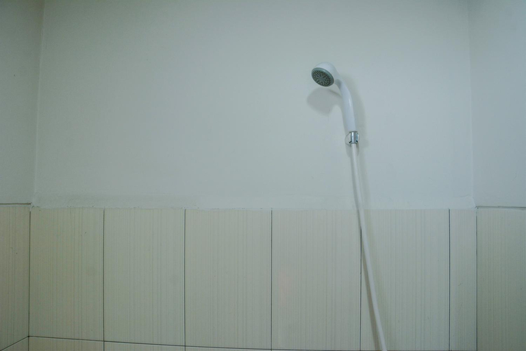 Bathroom 10