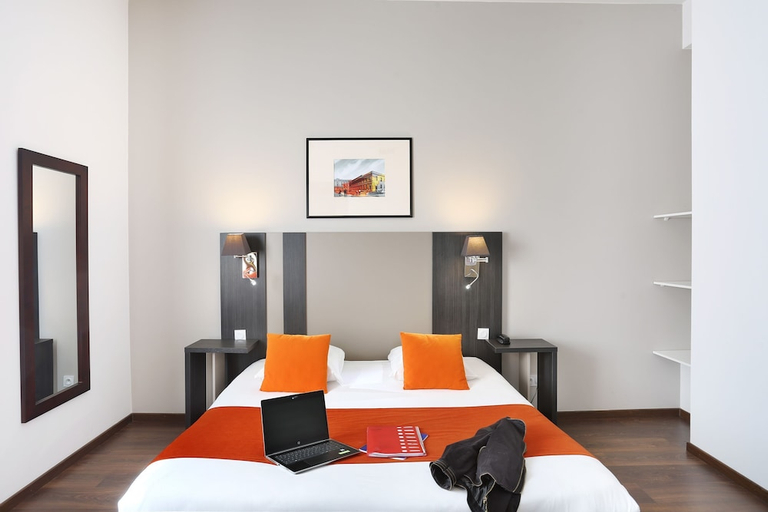 Bedroom 2, Toulouse Centre Gare, Haute-Garonne