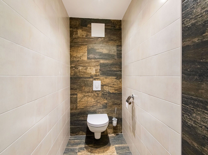 Bathroom 4, Apartment in Wald Near Zillertal Ski Slopes, Zell am See