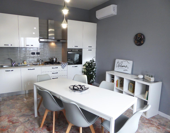 Facilities 2, La Bella Vita Apartments, Napoli