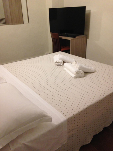 Bedroom 24