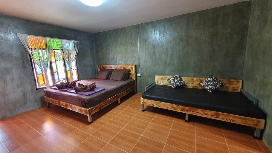 Bedroom 6
