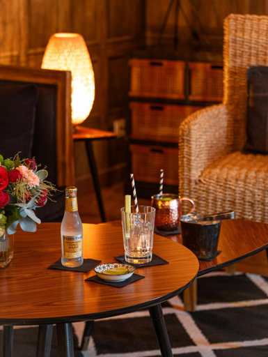 Food & Drinks 5, Nouvel Hotel & Appartements, Ain