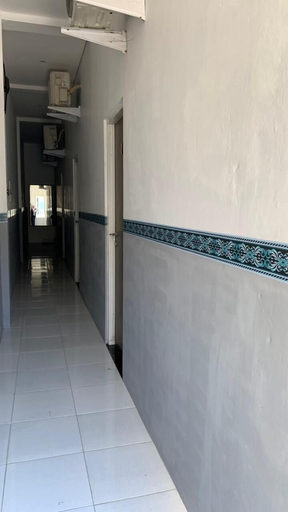 Others 5, Deluxe Suite And Room, Surabaya