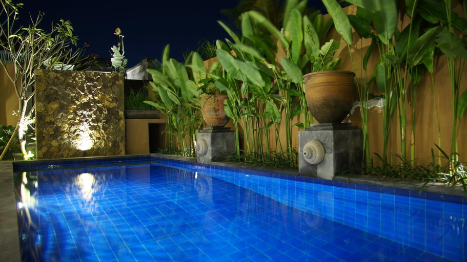 Swimming Pool 15