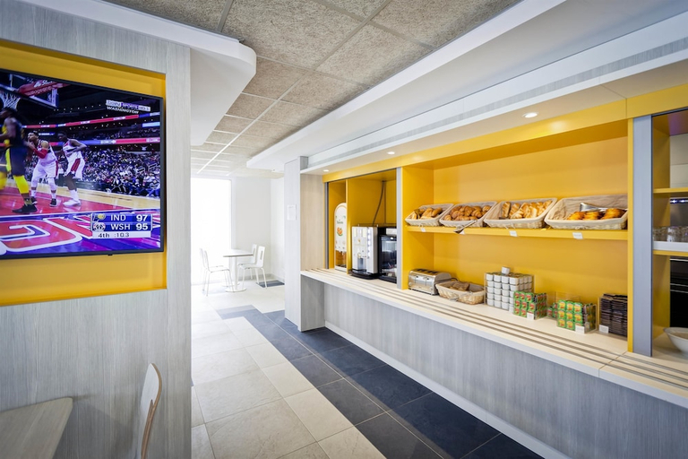 Food & Drinks 5, Greet Hôtel Prévessin Genève Aéroport, Ain