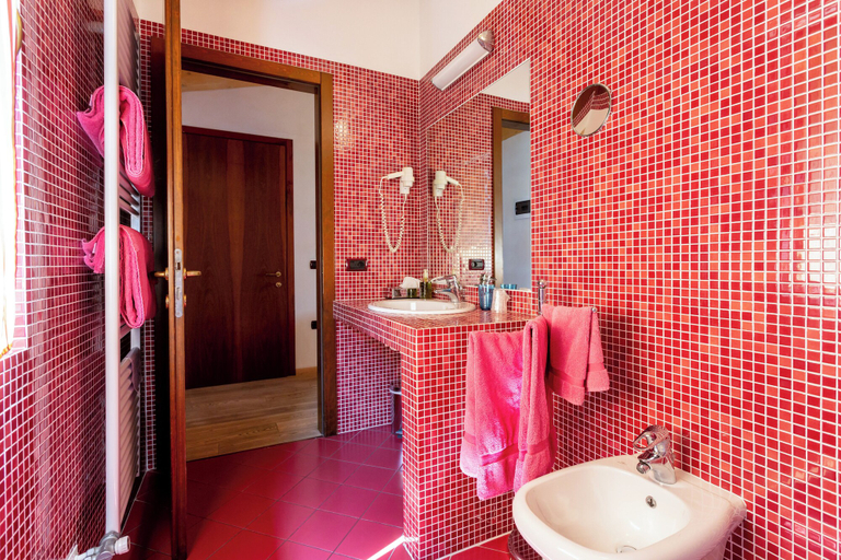 Bathroom 5, Hotel Alesi, Verona