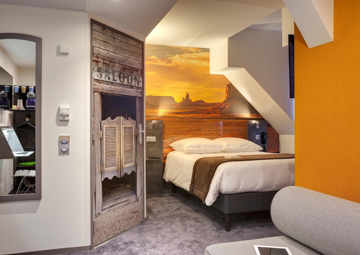 Bedroom 2, KYRIAD RENNES CENTRE, Ille-et-Vilaine