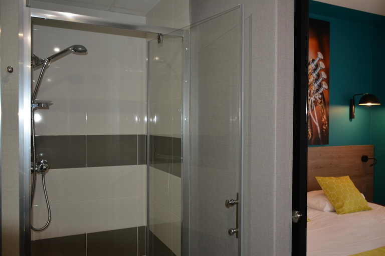 Bathroom 4, Best Western Atlantys Hotel Zenith Nantes, Loire-Atlantique