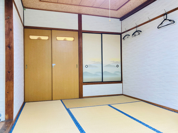 Bedroom 2, Guesthouse KAZURABASHI, Miyoshi