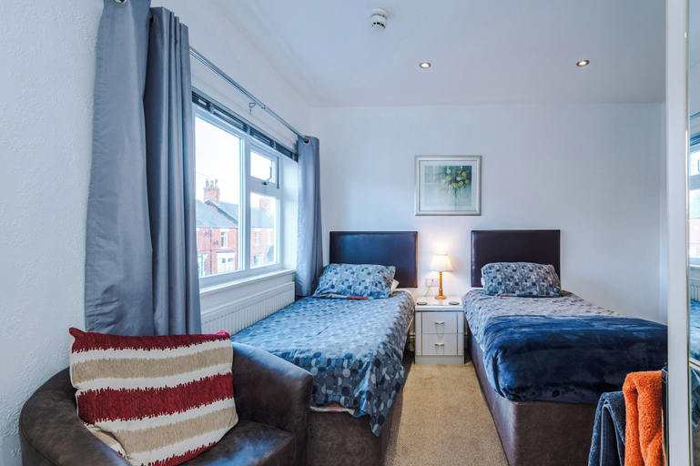 Bedroom 2, Barnetby Contractor Accommodation, North Lincolnshire