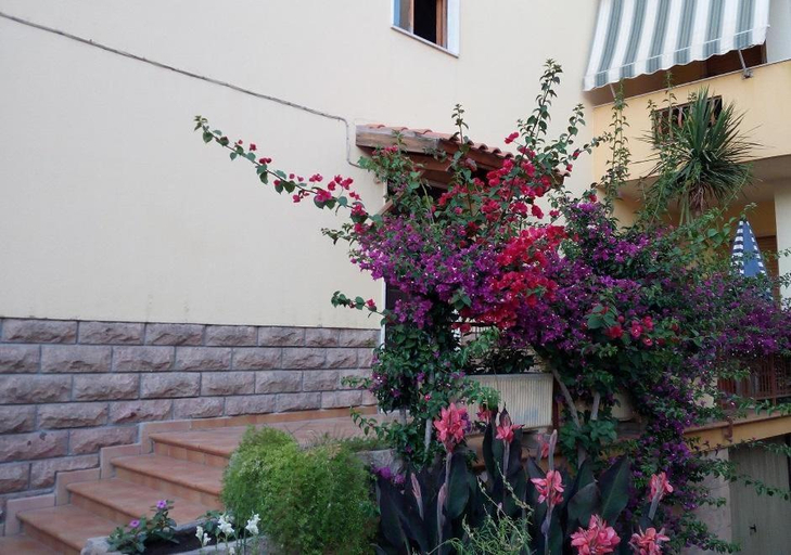 Others 4, Al 32 y 3, Sassari