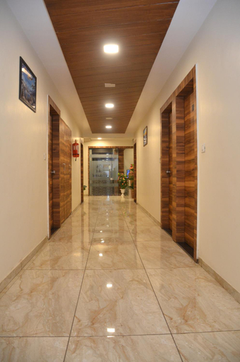 Public Area 2, Hotel Neelkamal, Anand