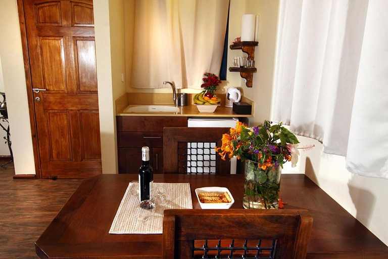 Others 5, Cabin Eretz Ha-Kineret