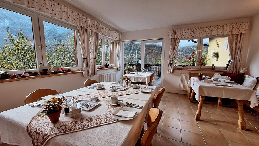 Others 2, Haus Hepi B&B, Gmunden