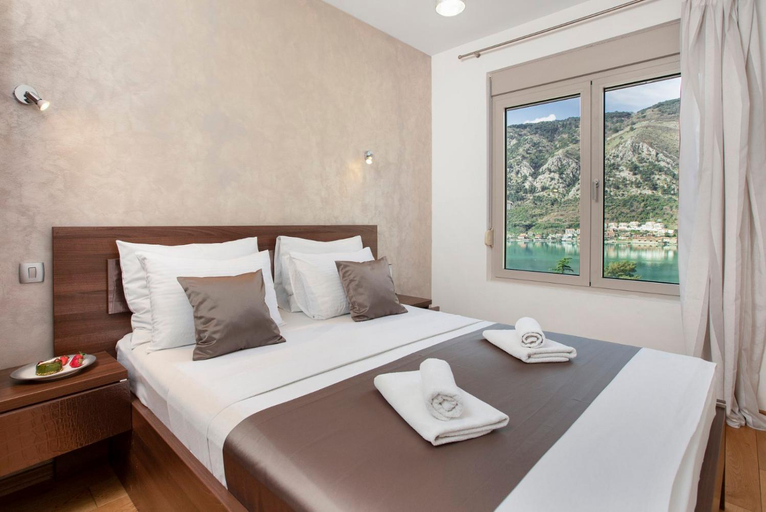 Others 3, De Lux Apartments Sirena