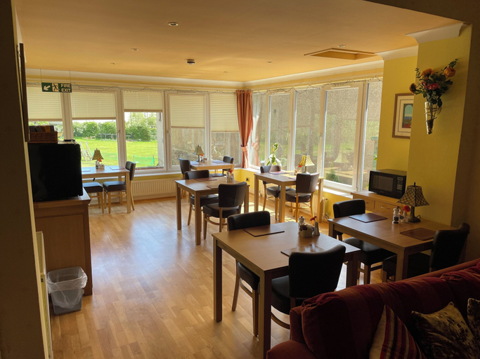 Food & Drinks 4, Hamilton House, Dumfries and Galloway