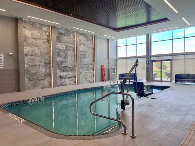 Sport & Beauty 2, DoubleTree by Hilton Kingston, Frontenac