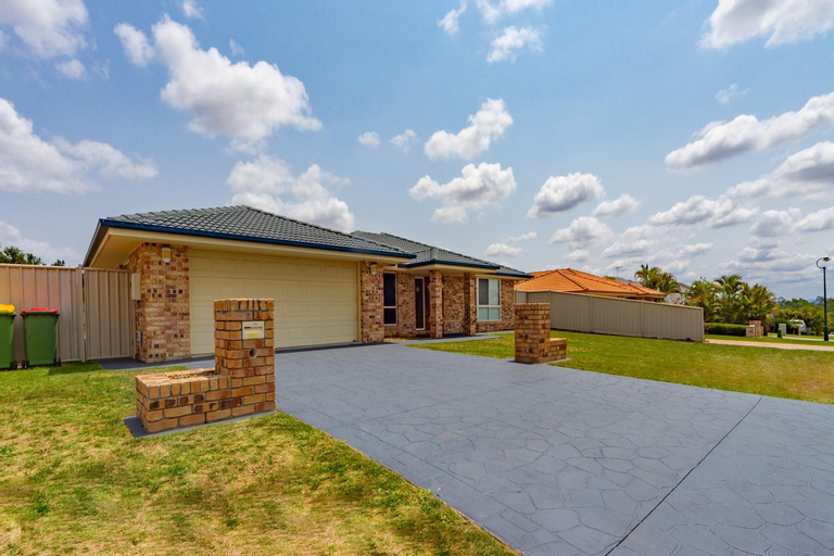 Executive and Family Home Large - Flinders View 24, Ipswich - Central