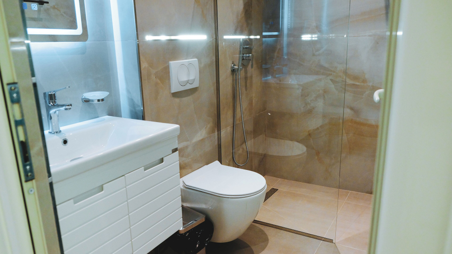 Bathroom 3, Hotel Ruko Boutique, Kavajës