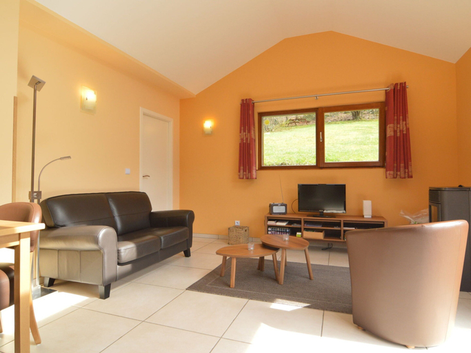 Others 4, Cottage in Aywaille with Garden, Liège