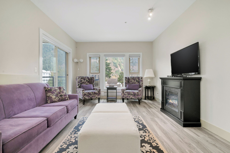 Others 4, Breathtaking Bliss 2BR Penthouse, Fraser Valley