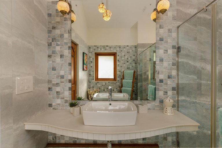 Bathroom 2, Casa de Amor, North Goa