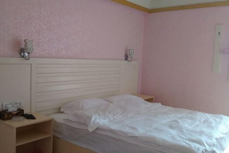 Bedroom 4, Zhaoping Liduoduo Business Hotel, Hezhou