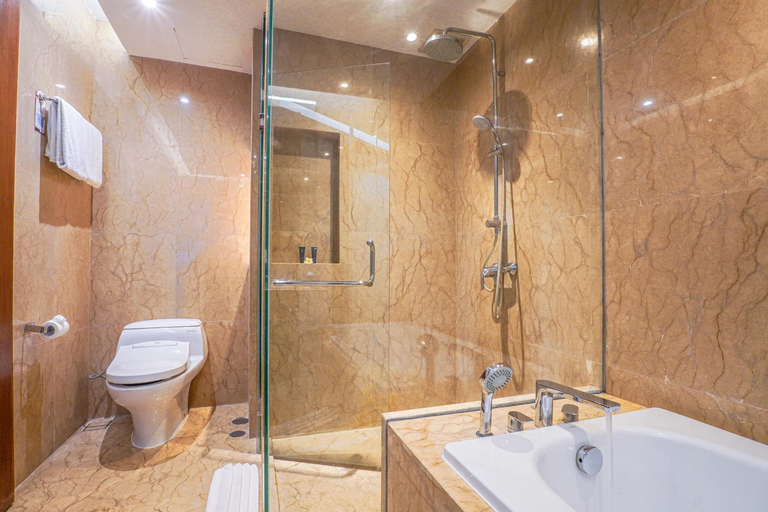 Bathroom 29