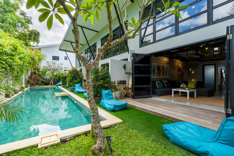 Swimming Pool 1
