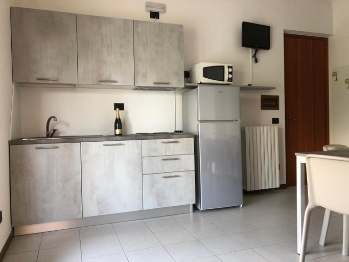Others 4, Ohana Apartments Camping Tiglio, Brescia