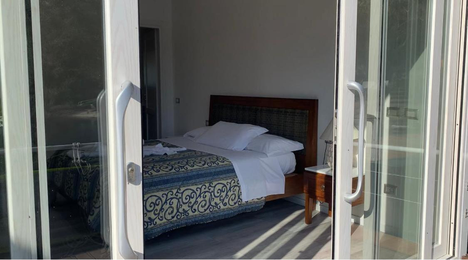 Bedroom 4, Floating House Embe Experience, Caserta