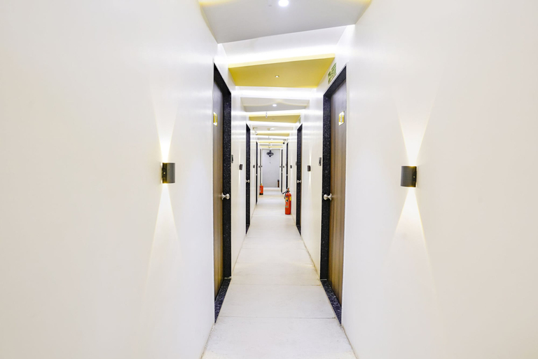 Others 5, Fabhotel Raviraj Capital, Surat