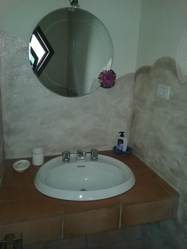 Bedroom 3, Casa Virgilio, Massa Carrara