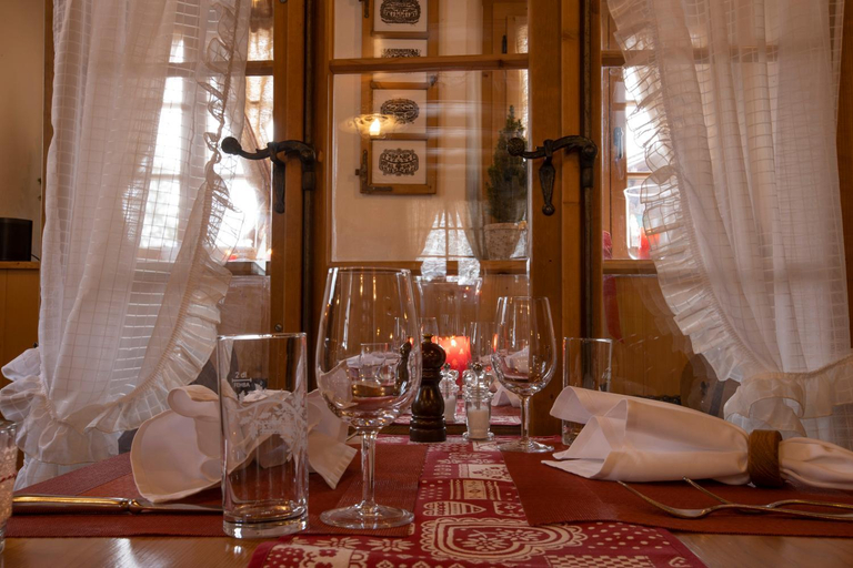 Others 5, Hotel Baren, Saanen