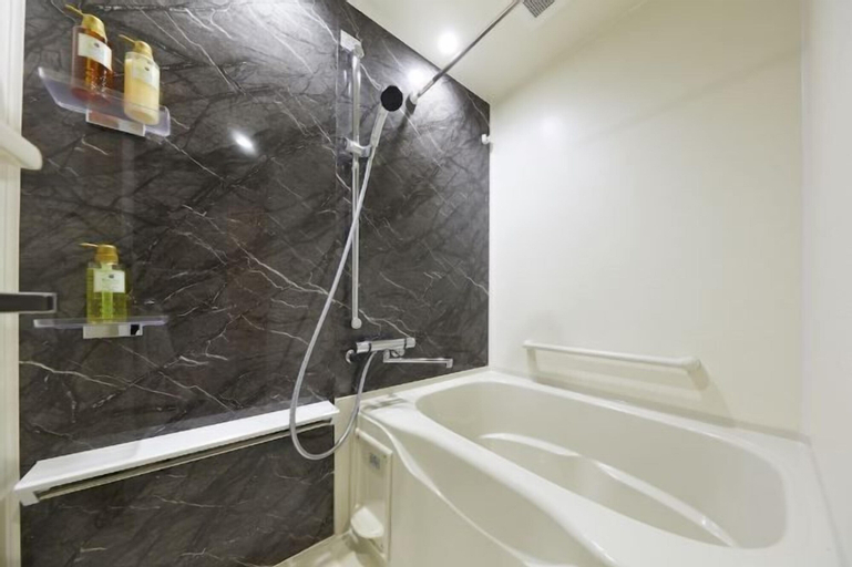 Bathroom 4