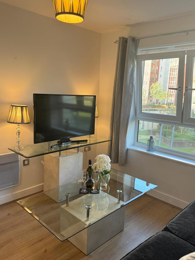Others 5, Oceanview Gem in Southampton, Southampton