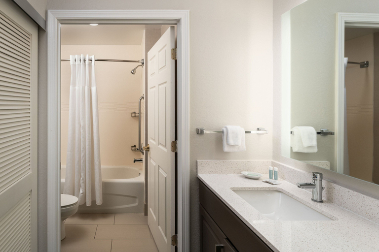 Bathroom 5, Residence Inn by Marriott Lakeland, Polk
