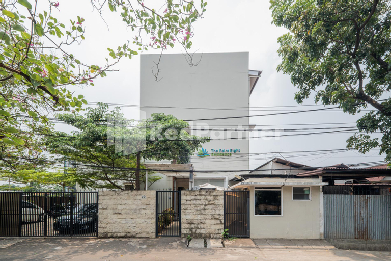 Palm Eight Mitra RedDoorz, South Jakarta