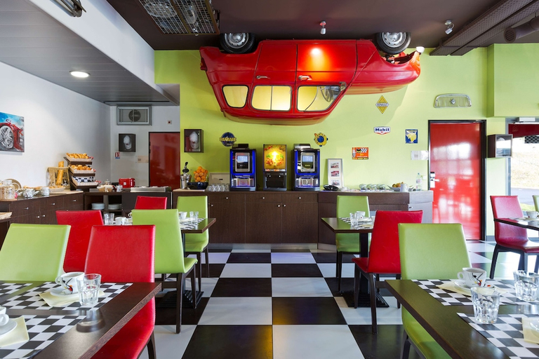 Food & Drinks 5, KYRIAD Design ENZO THIONVILLE, Moselle