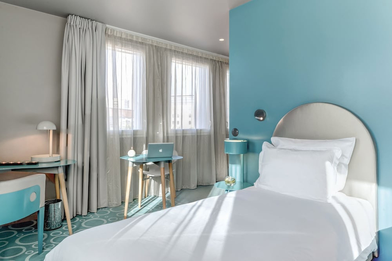 Bedroom 2, Appart City Collection Paris Velizy, Yvelines